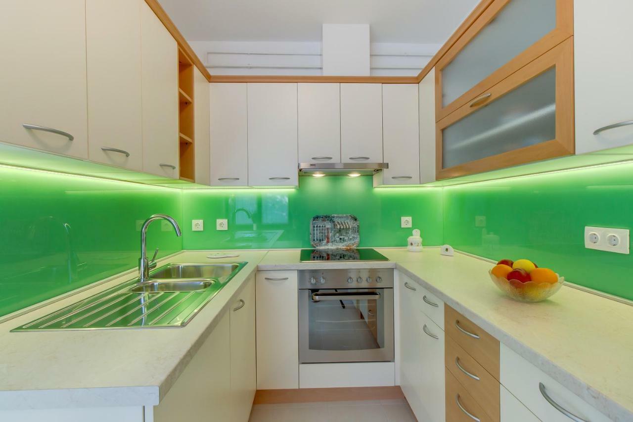 Apartment Simona مالي لوشينغْ المظهر الخارجي الصورة